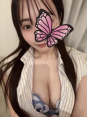 秋山せりか